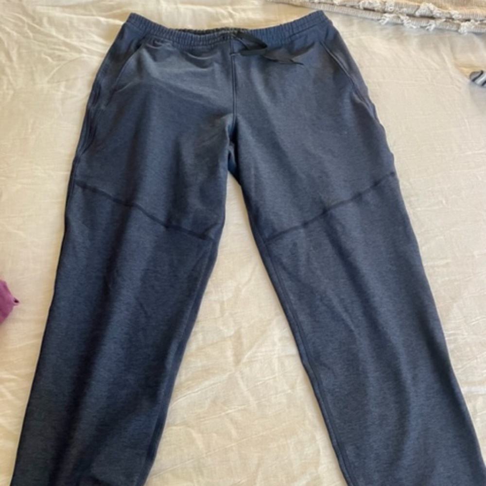 Never worn Outdoor voices Sunday sweatpants